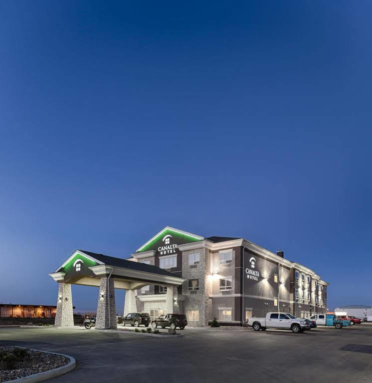 Canalta Hotel Shaunavon Bagian luar foto
